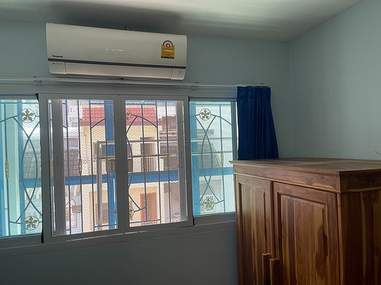 1 Bed Condo · Khlong Toei, bangkok — photo 2