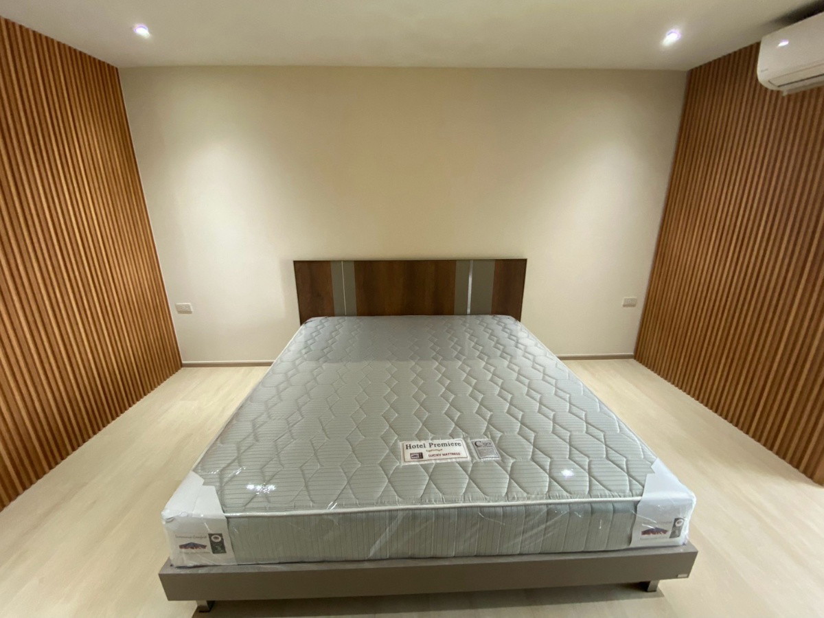 Condo · Huai Khwang, bangkok — photo 4