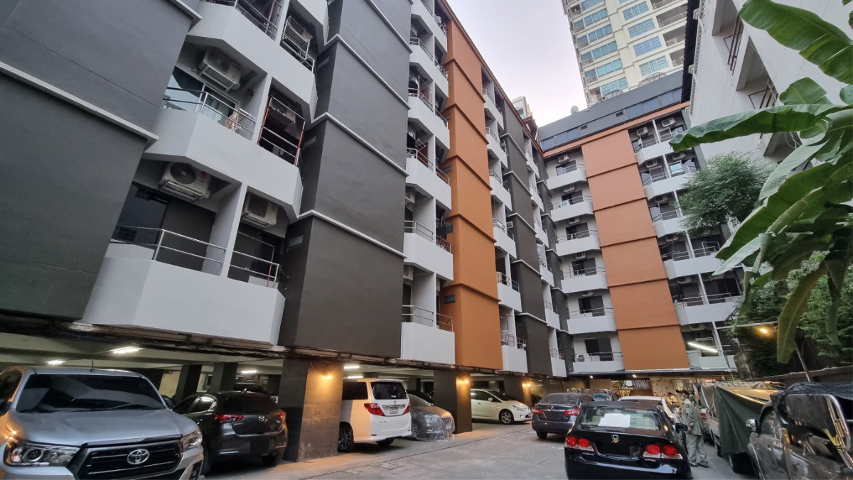 Condo · bangkok — photo 1