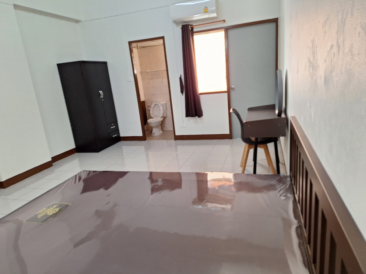 1 Bed Condo · Watthana, bangkok — photo 4