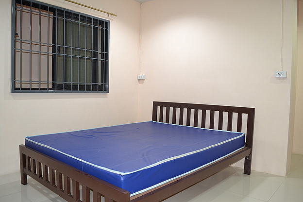1 Bed Condo · Khlong Toei, bangkok — photo 2