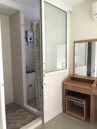 1 Bed Condo — photo 2
