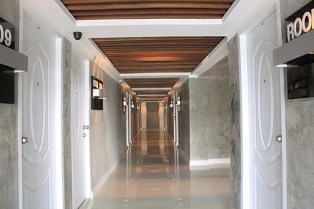 1 Bed Condo — photo 4