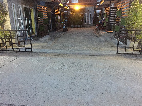 1 Bed Condo — photo 2