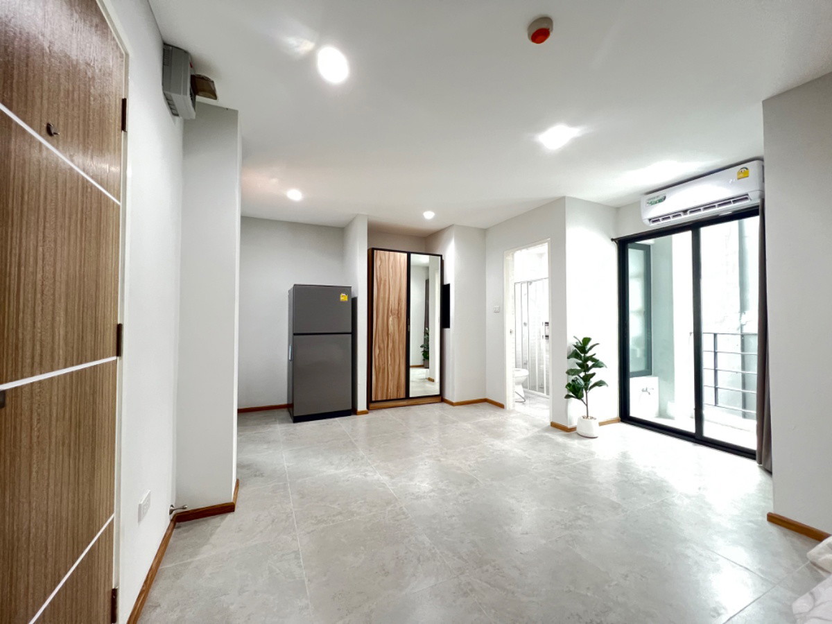 1 Bed Condo · Sathon, bangkok — photo 2
