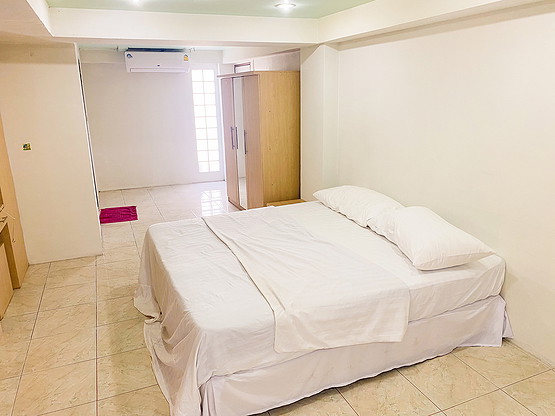 1 Bed Condo · Bang Rak, bangkok