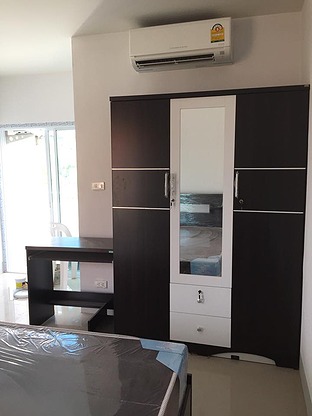 1 Bed Condo — photo 2