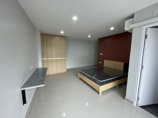 1 Bed Condo · bangkok