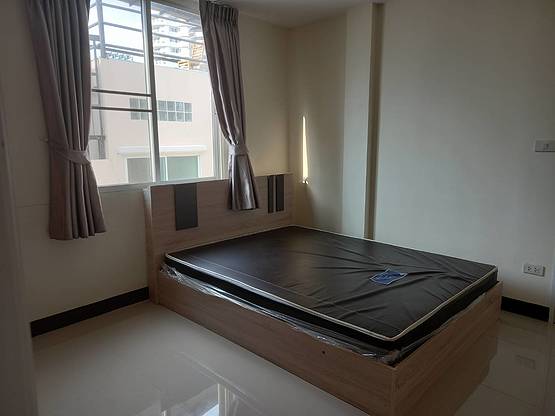 1 Bed Condo · Sathon, bangkok
