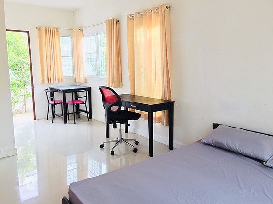 1 Bed Condo — photo 4