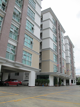 1 Bed Condo · Huai Khwang, bangkok — photo 2