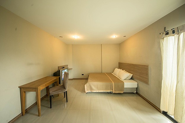 Condo · chon_buri — photo 4