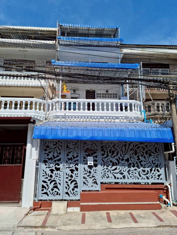 Condo · Suan Luang, bangkok — photo 1