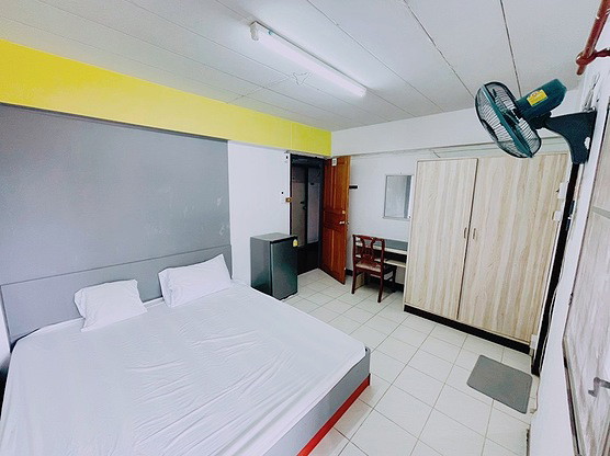 1 Bed Condo · Bangkok Noi, bangkok — photo 2