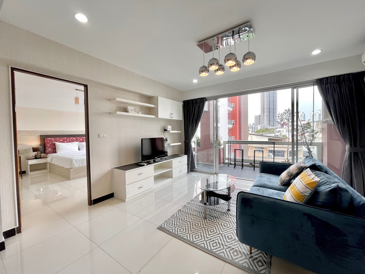 1 Bed Condo · Sathon, bangkok — photo 2