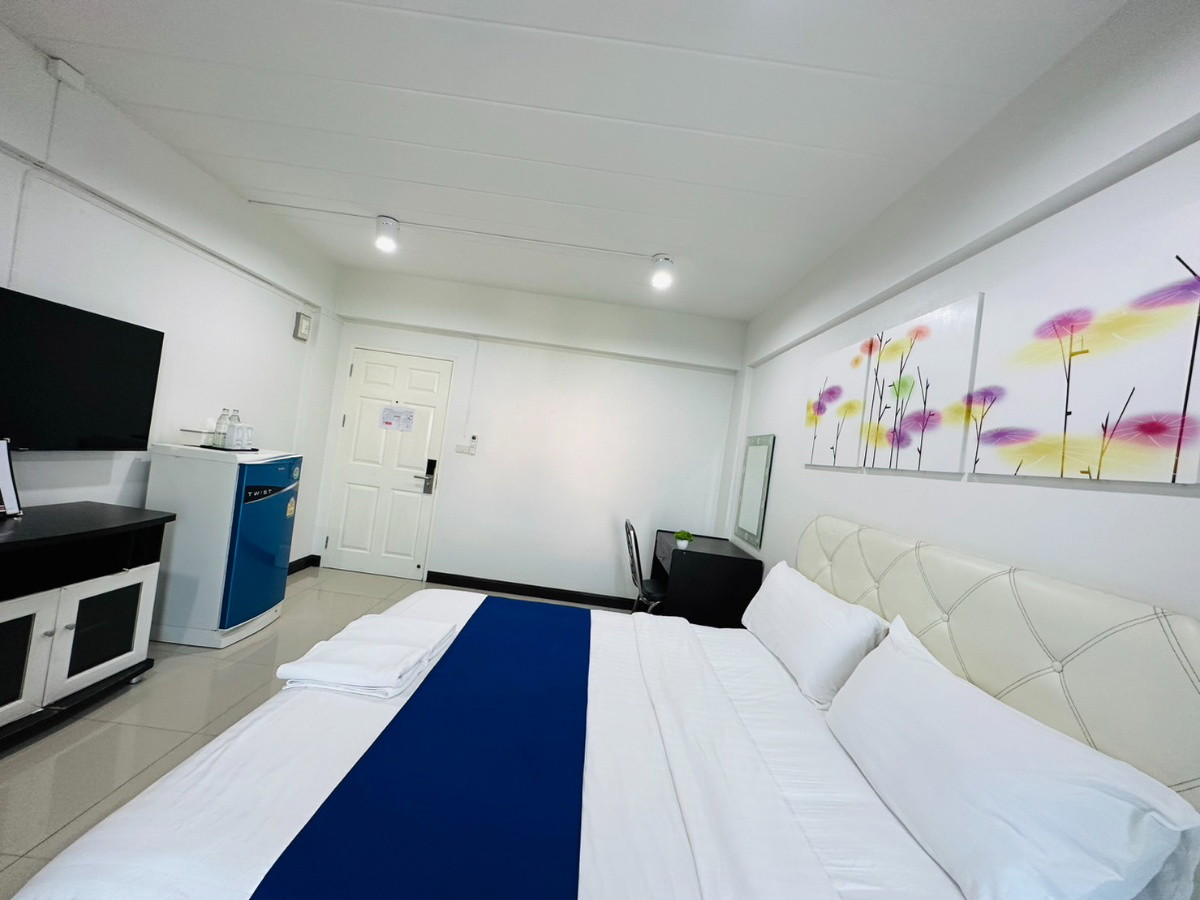THE SCENE SUPHANBURI — photo 1