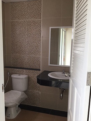 Condo · pathum_thani — photo 2