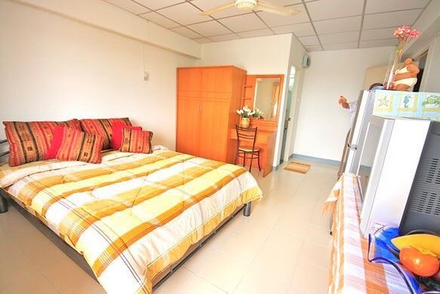 1 Bed Condo · Bang Kapi, bangkok — photo 2
