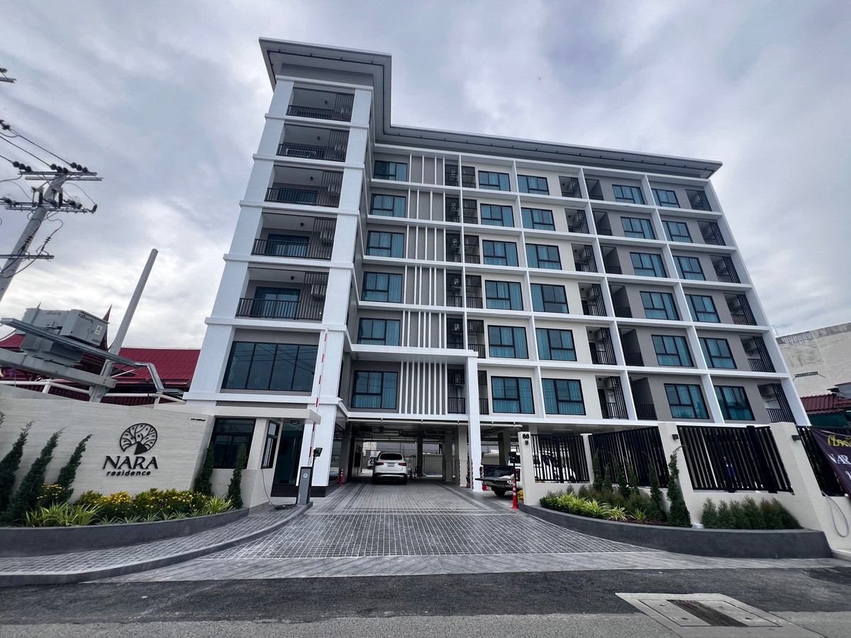 Condo · Bang Na, bangkok — photo 1