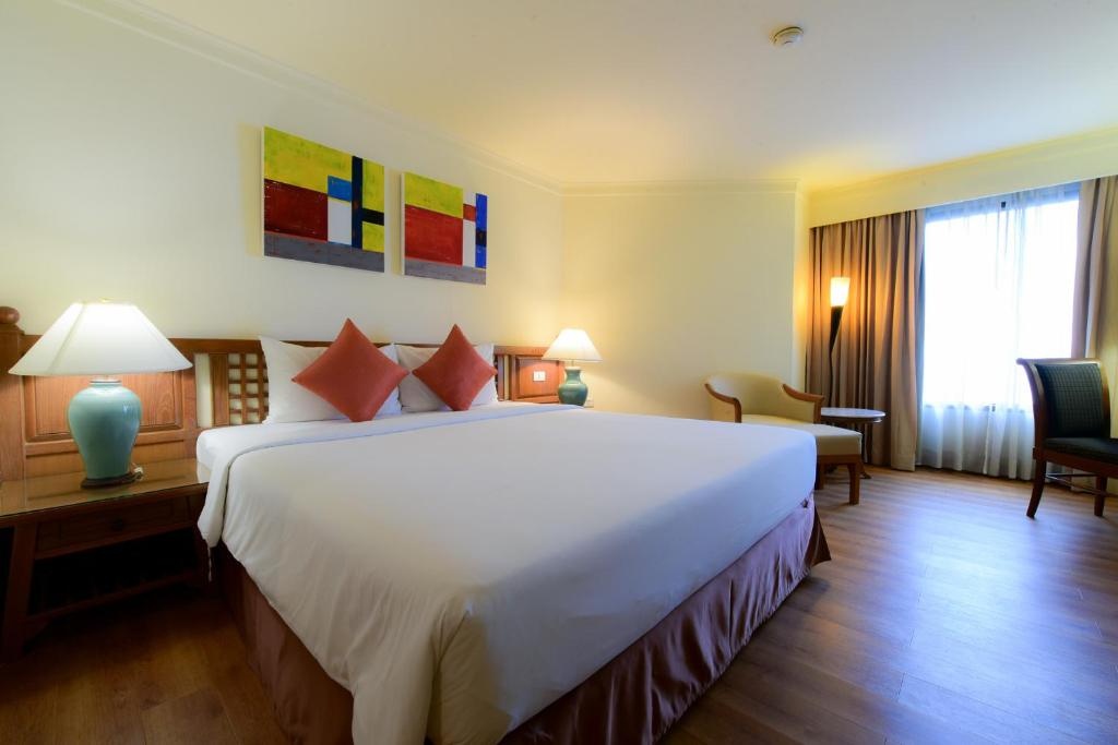 1 Bed Condo · Bang Rak, bangkok — photo 3
