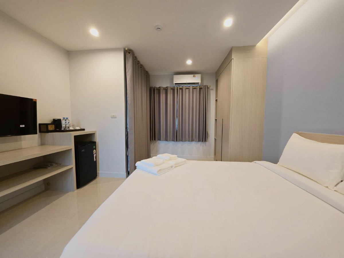 Condo · Bang Bua Thong, nonthaburi — photo 5