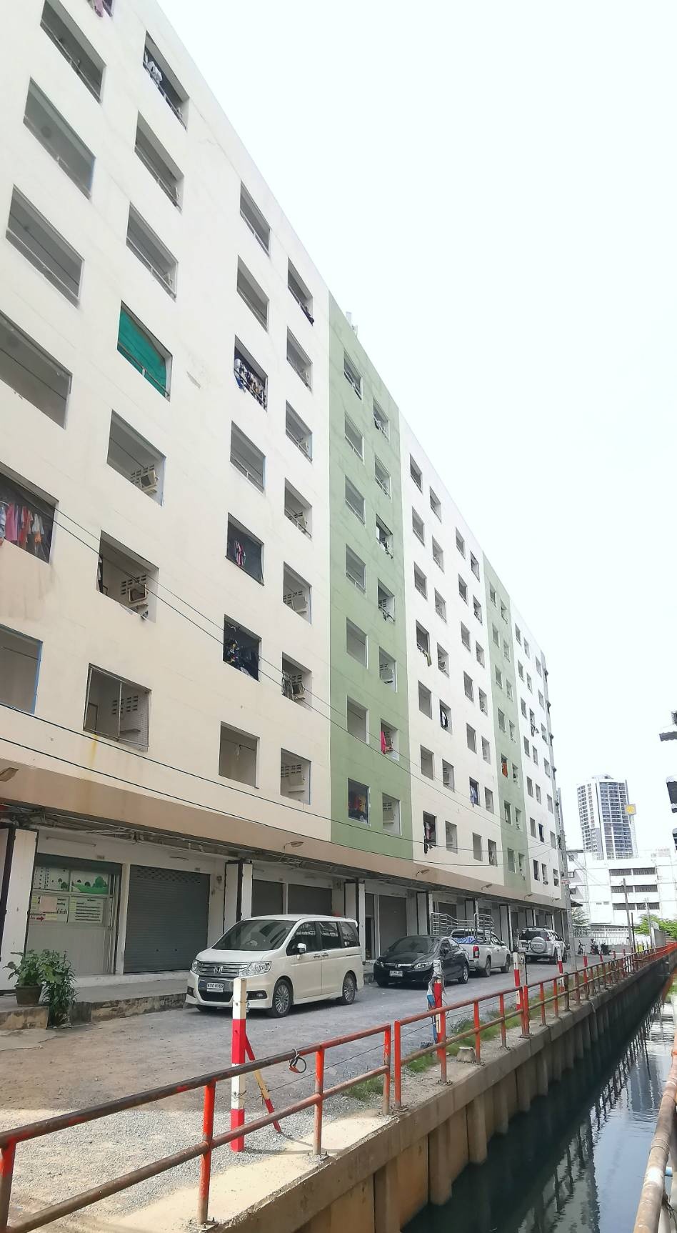 1 Bed Condo · Huai Khwang, bangkok — photo 3