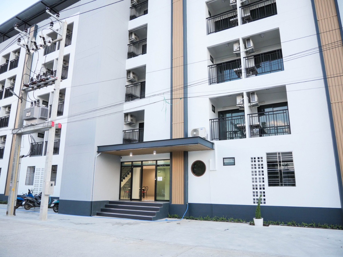 Condo — photo 1