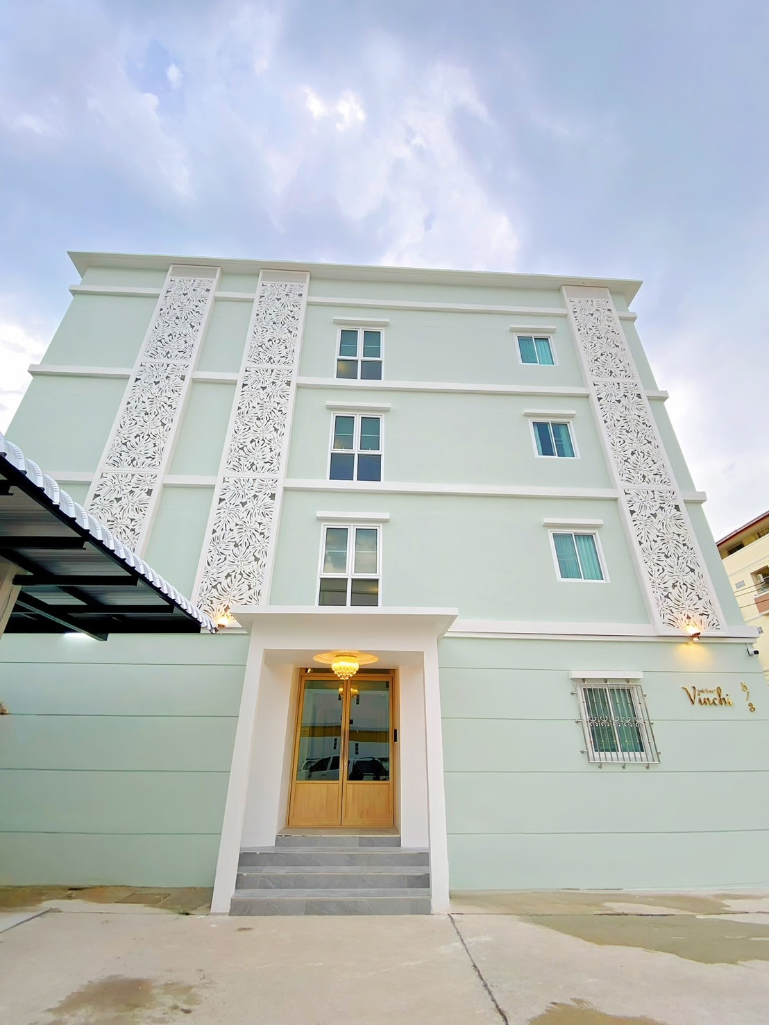 Condo · Lat Krabang, bangkok — photo 1