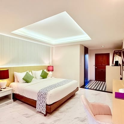1 Bed Condo — photo 3