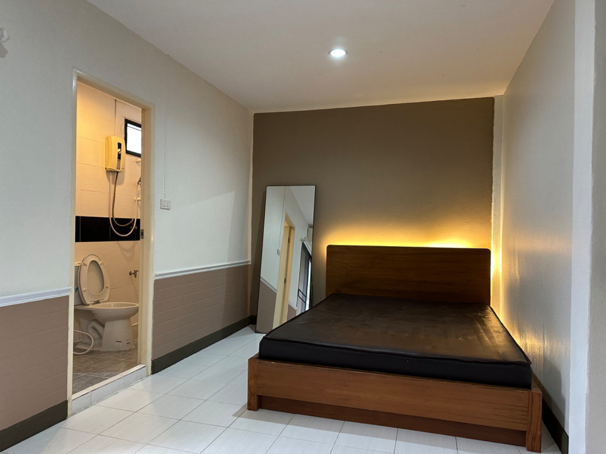 My room (Pakkred) — photo 3