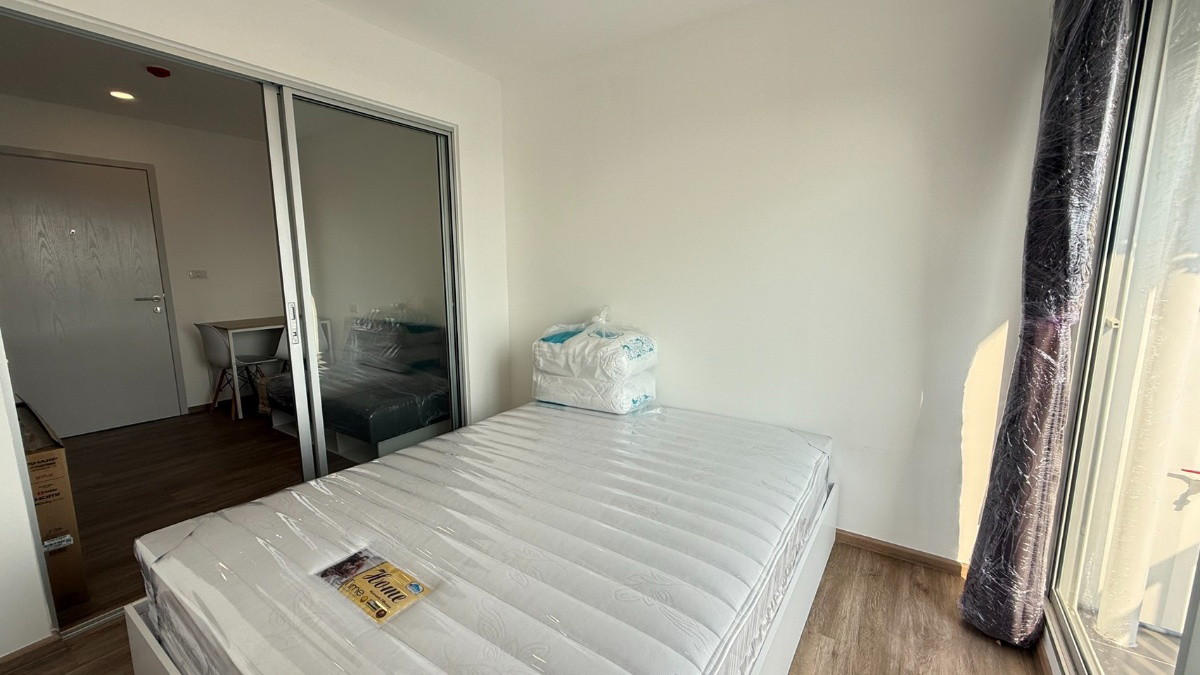 1 Bed Condo — photo 1