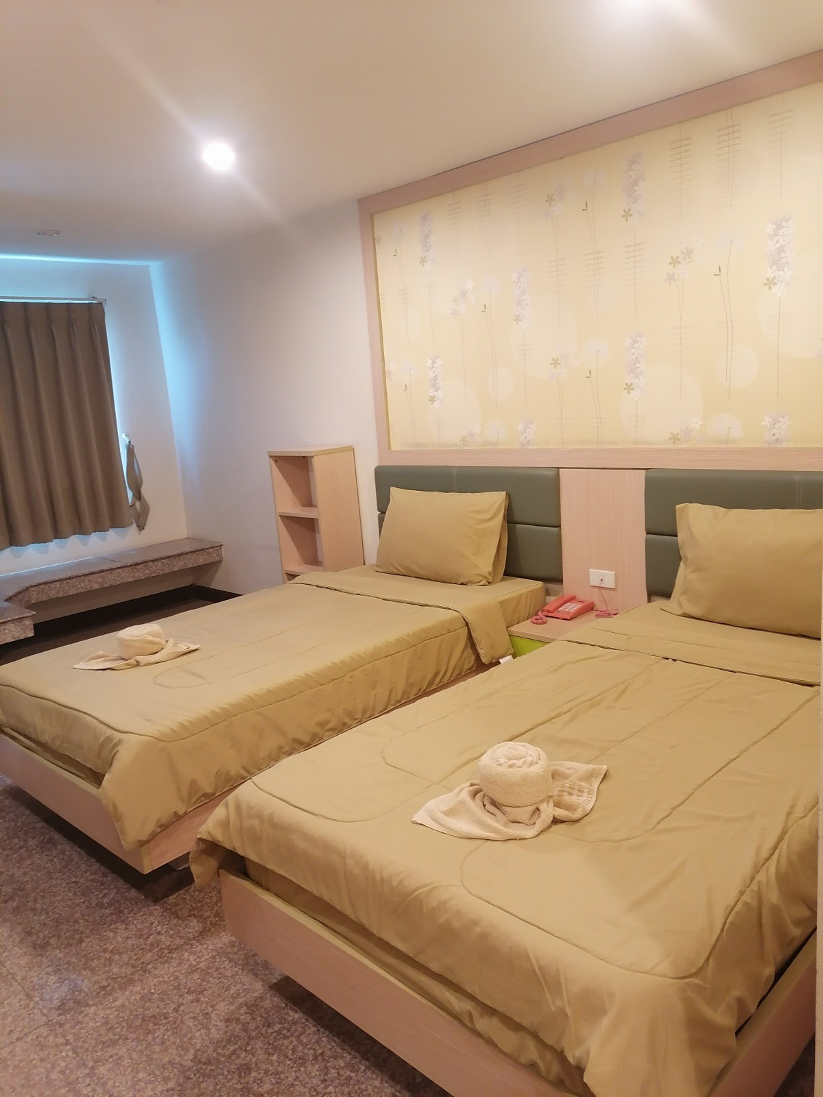 1 Bed Condo — photo 5