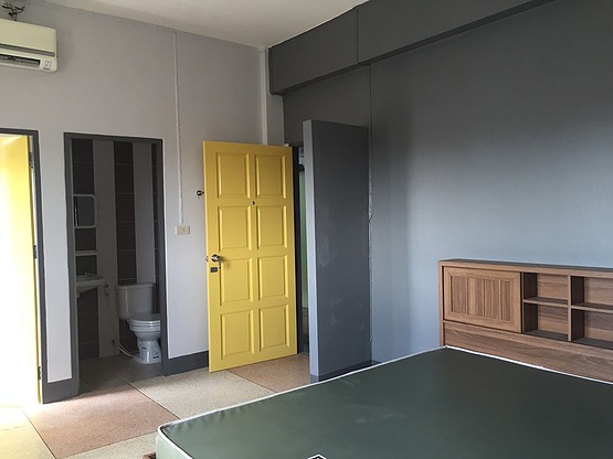 1 Bed Condo · Bang Khen, bangkok — photo 2