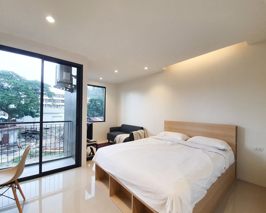 Condo · Wang Thonglang, bangkok — photo 1