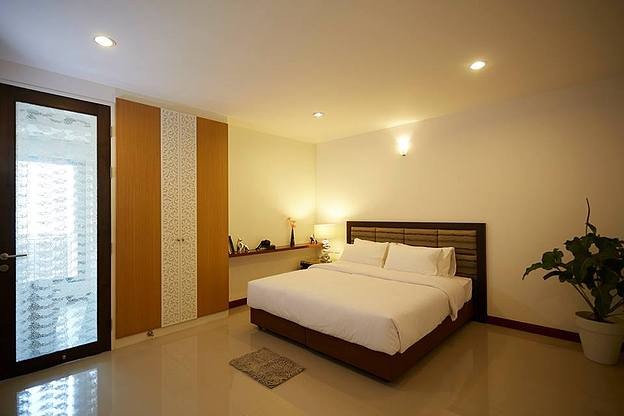1 Bed Condo · Watthana, bangkok — photo 1