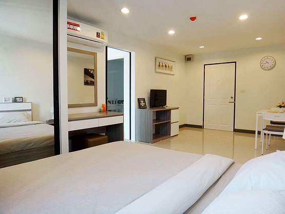 1 Bed Condo · Phra Khanong, bangkok — photo 2