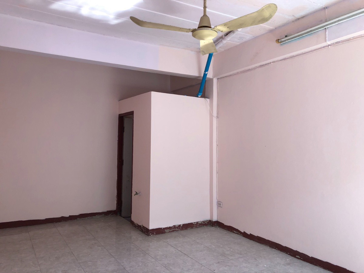 1 Bed Condo · Bang Khae, bangkok — photo 2