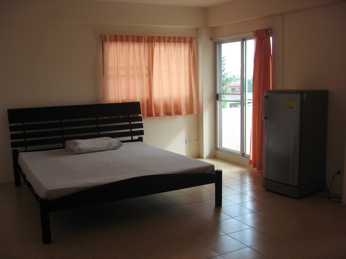 1 Bed Condo · Bang Kapi, bangkok — photo 3