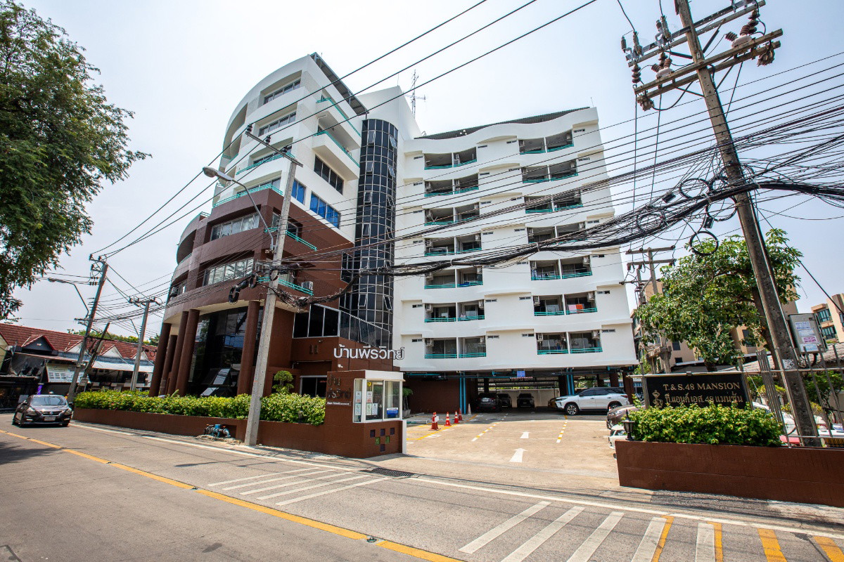 1 Bed Condo · Huai Khwang, bangkok — photo 5