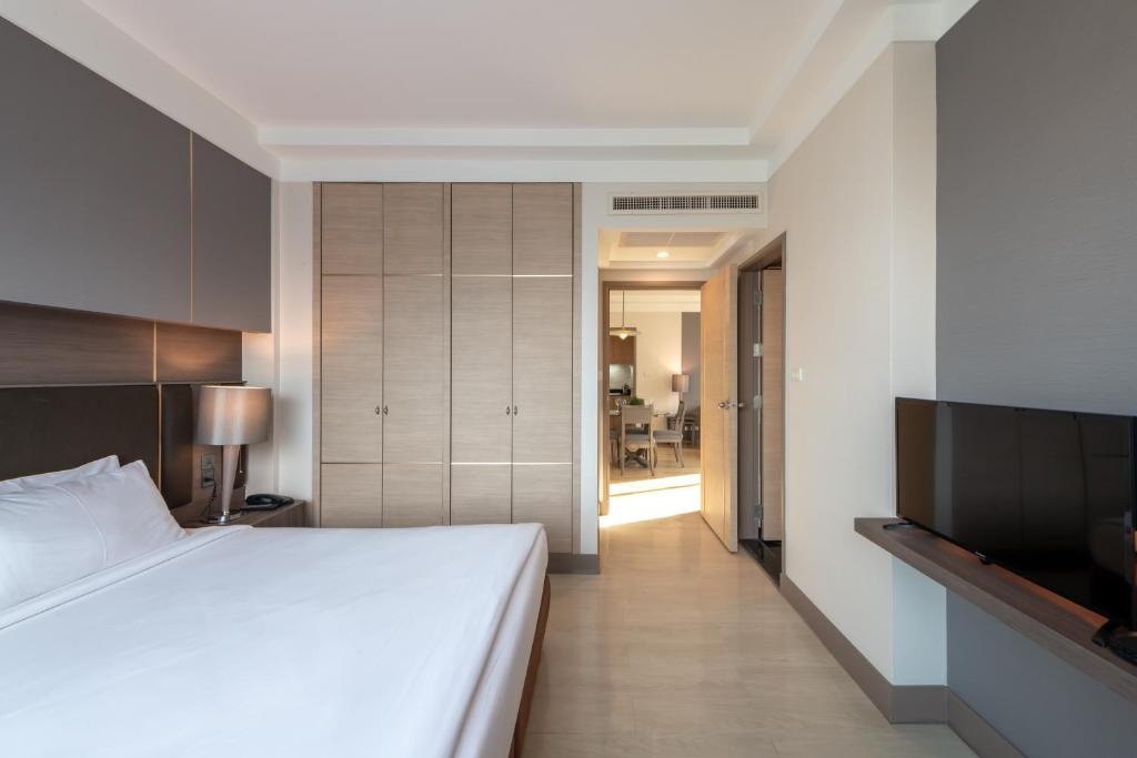 1 Bed Condo · Watthana, bangkok — photo 4