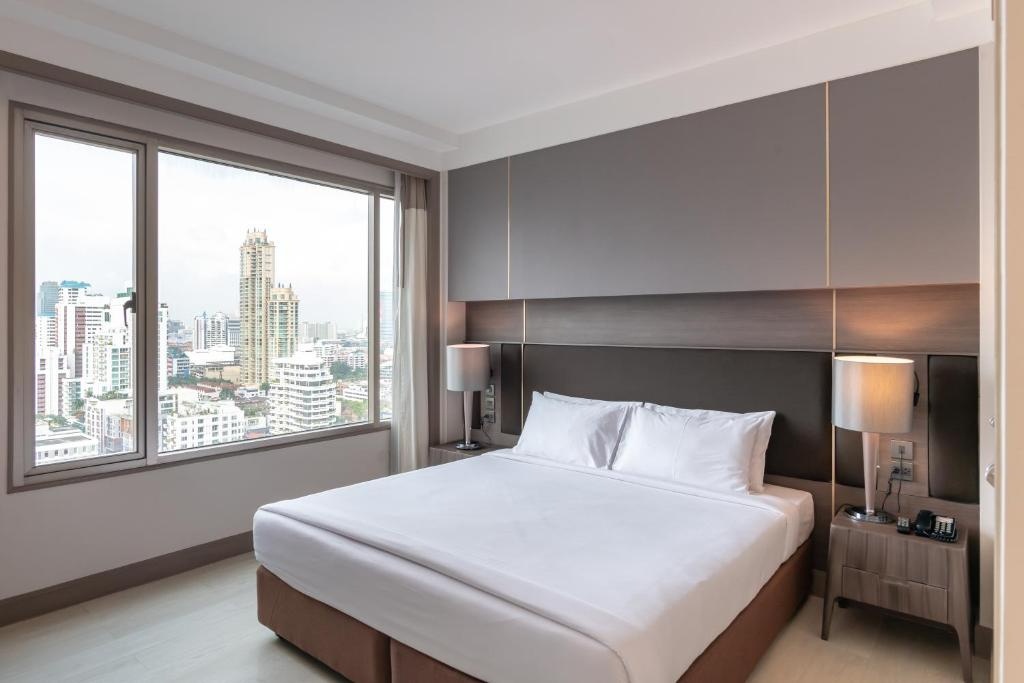 1 Bed Condo · Watthana, bangkok — photo 1