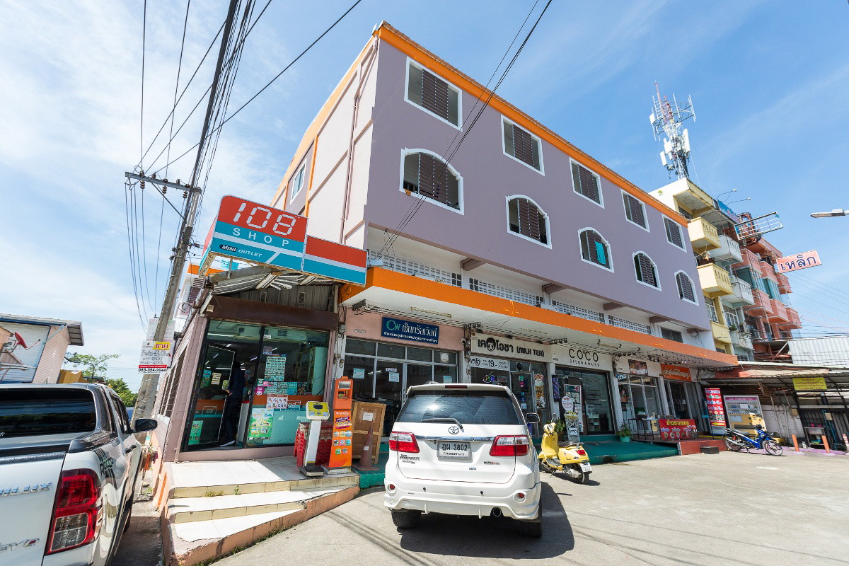 Condo · Lat Krabang, bangkok — photo 1
