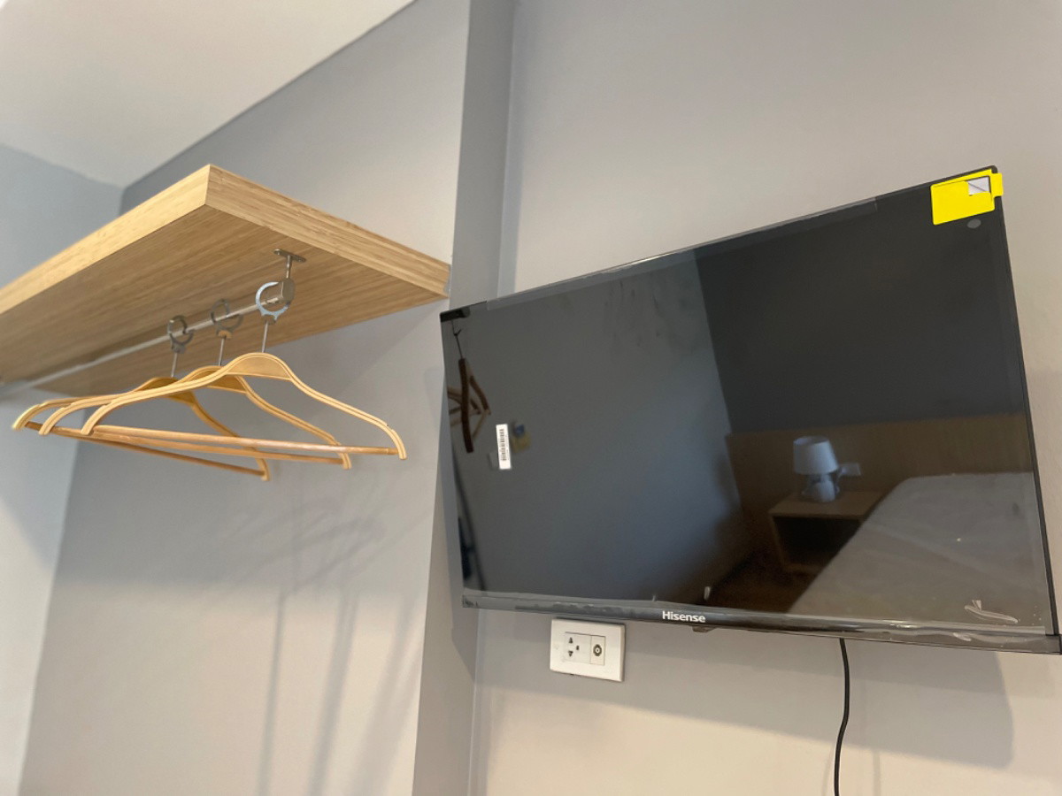 1 Bed Condo — photo 5