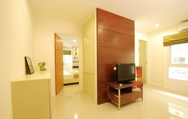 1 Bed Condo · Phra Khanong, bangkok — photo 1