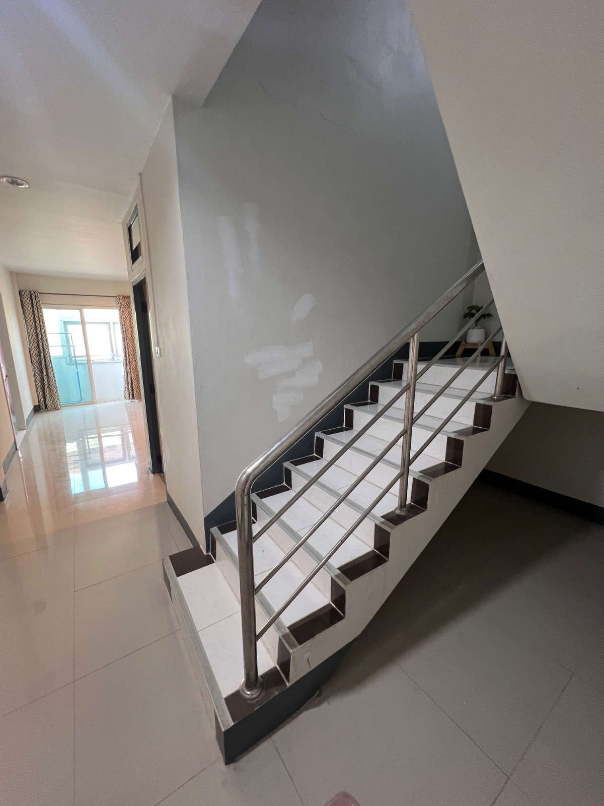 1 Bed Condo — photo 3