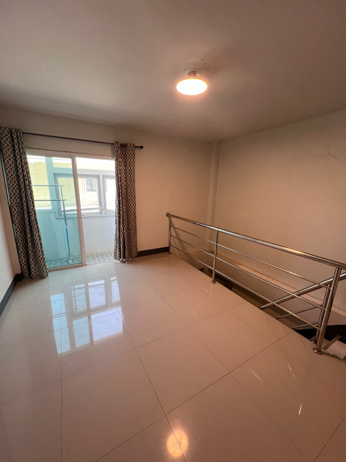 1 Bed Condo — photo 5
