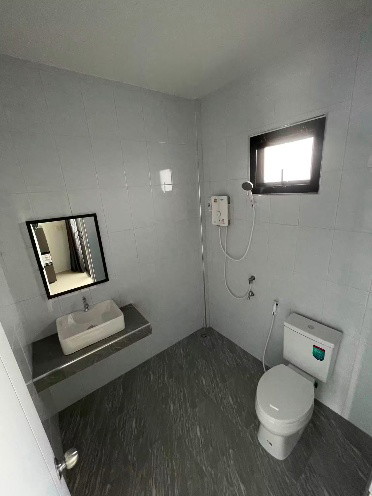 1 Bed Condo — photo 3