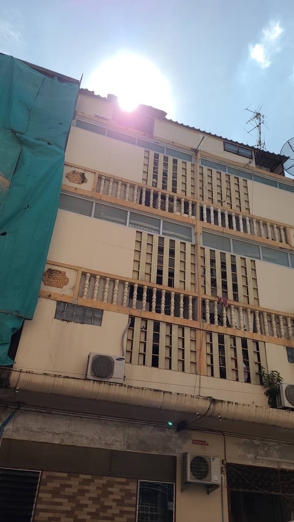 1 Bed Condo · Bangkok Noi, bangkok — photo 1