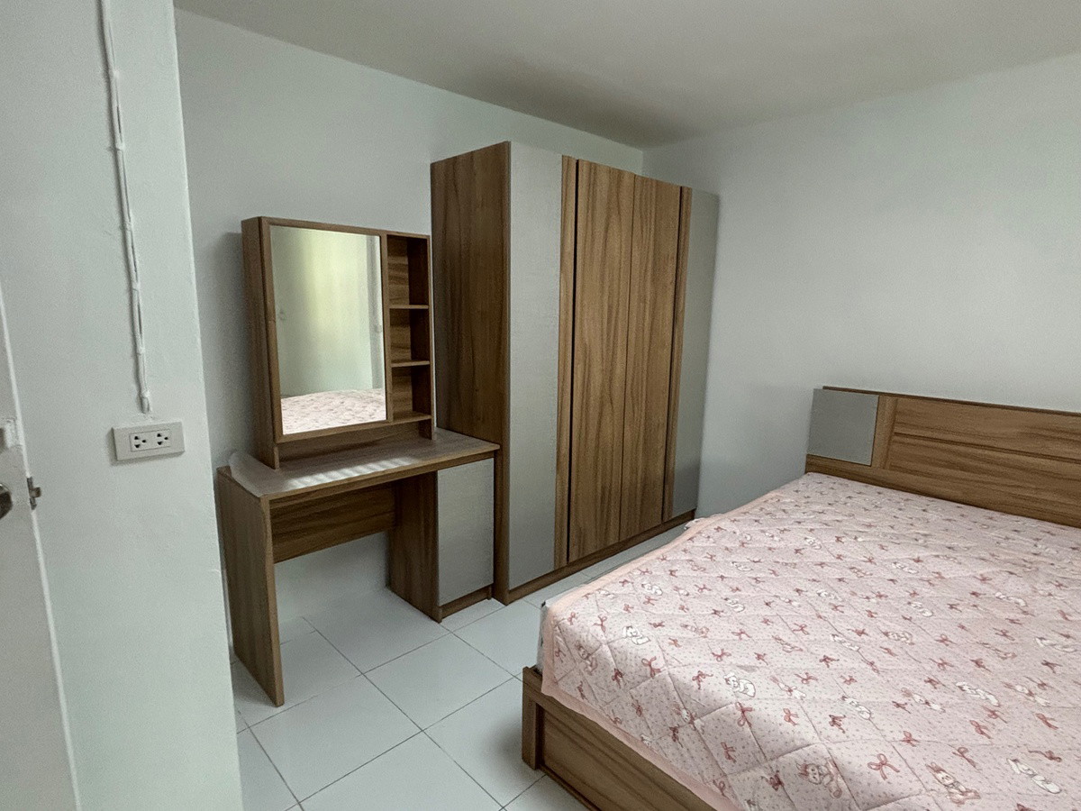 1 Bed Condo · Bangkok Noi, bangkok — photo 5