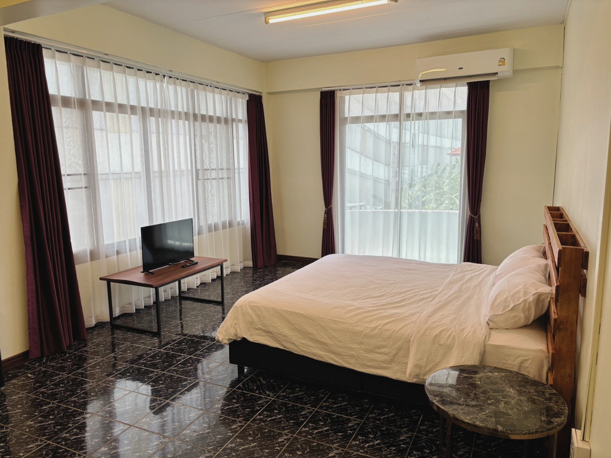 1 Bed Condo · Bang Khen, bangkok — photo 2